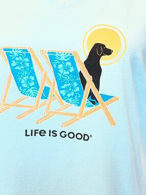 Life Is Good Women Small Crusher T Shirt Dog Sitting On Beach Chair  V Neck Teal